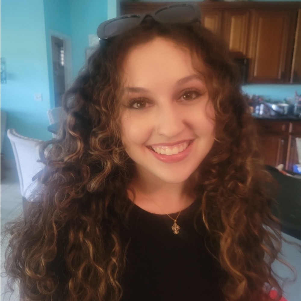 Meet your Posher, Victoria